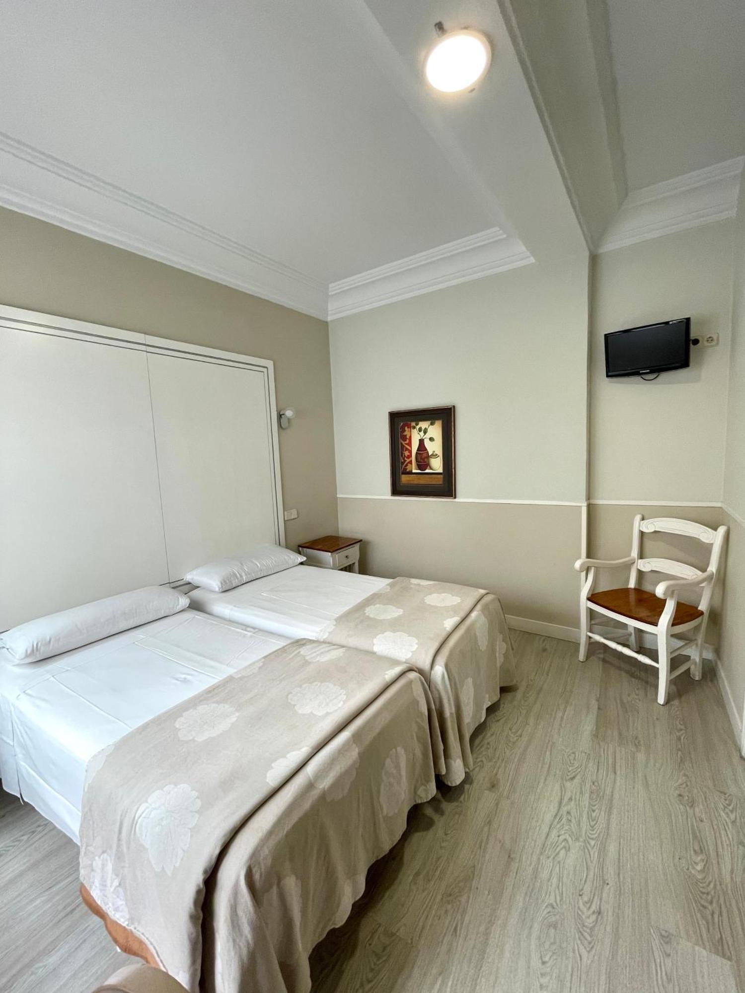 Apartamentos Mayor Centro Madrid Exterior photo