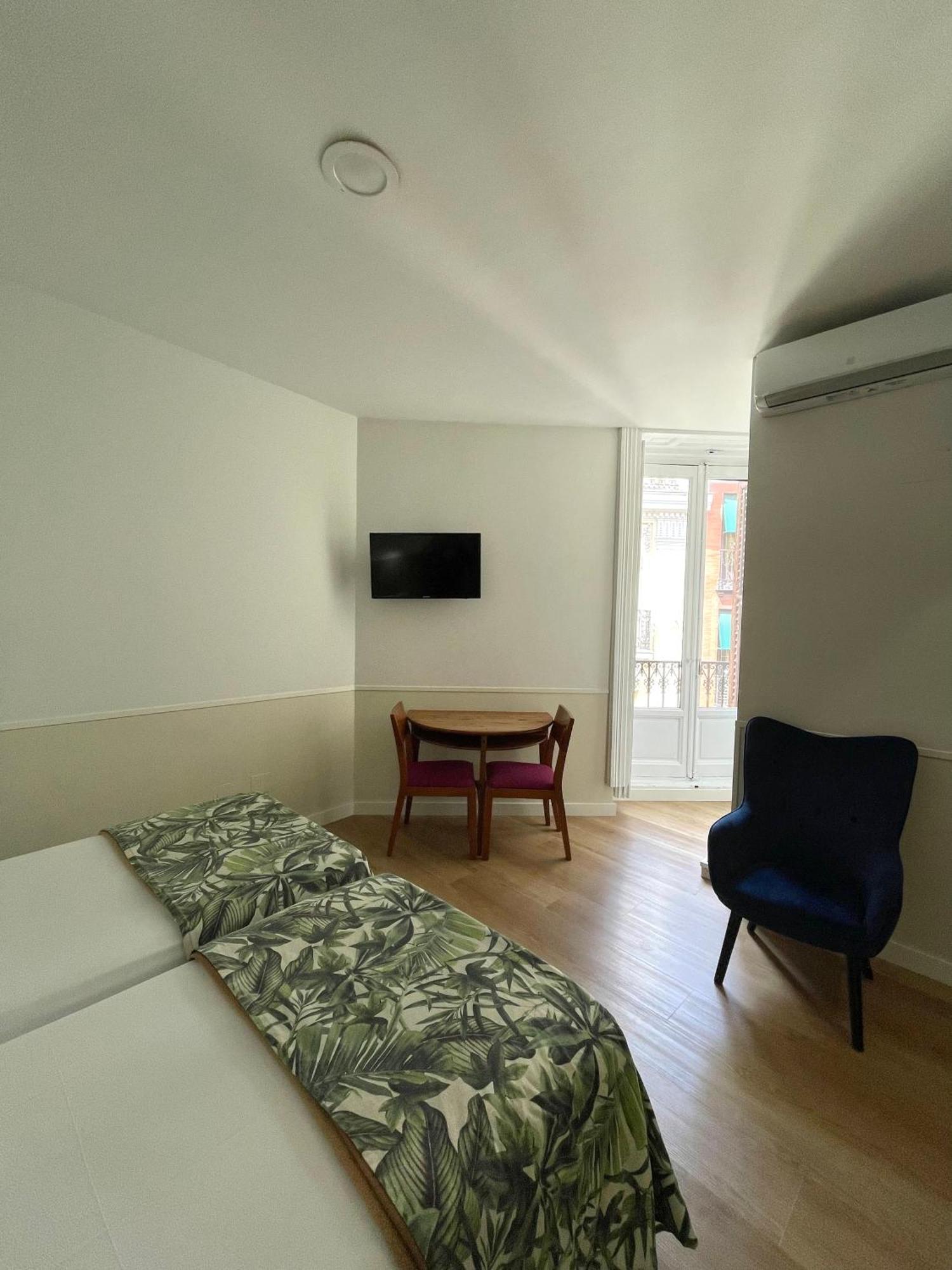 Apartamentos Mayor Centro Madrid Exterior photo